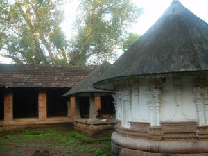 templeinside1.jpg